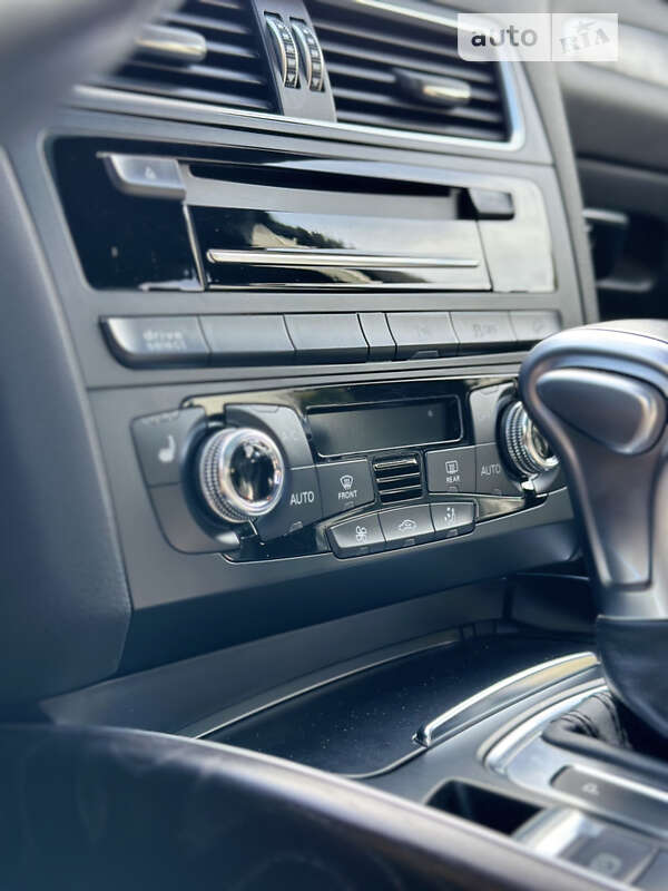 Внедорожник / Кроссовер Audi Q5 2015 в Самборе