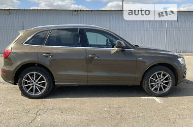 Позашляховик / Кросовер Audi Q5 2012 в Києві