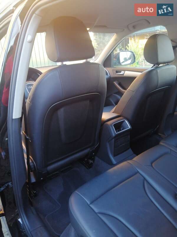 Внедорожник / Кроссовер Audi Q5 2011 в Яворове