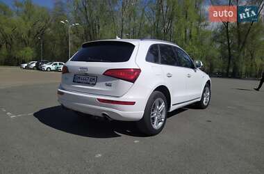 Внедорожник / Кроссовер Audi Q5 2015 в Сумах