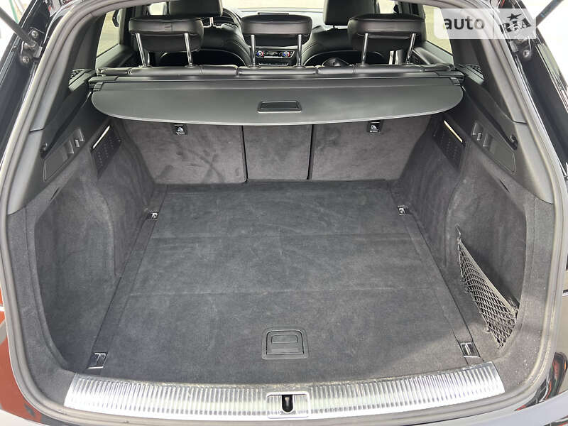 Внедорожник / Кроссовер Audi Q5 2017 в Лопатине