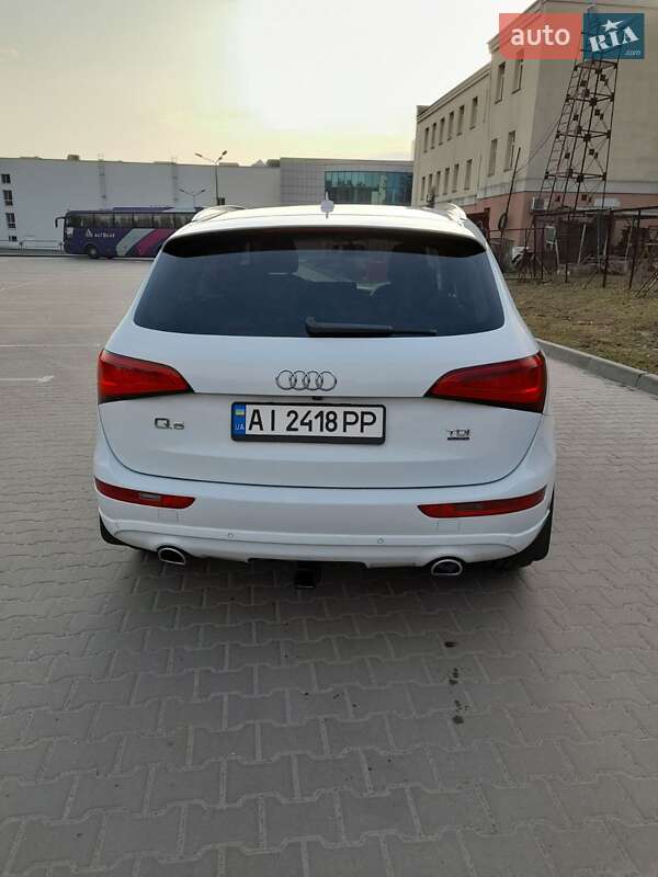 Внедорожник / Кроссовер Audi Q5 2013 в Чернигове