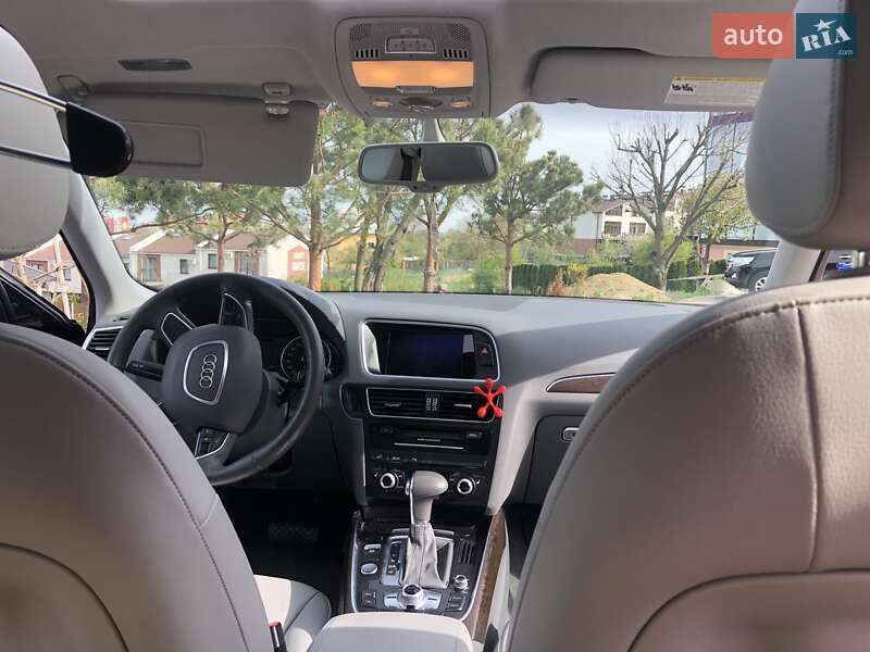 Внедорожник / Кроссовер Audi Q5 2016 в Черновцах
