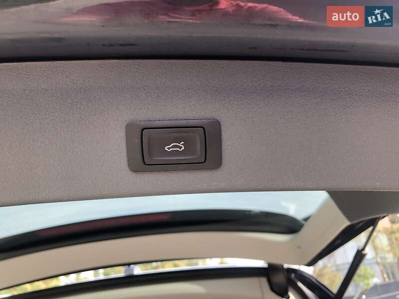 Внедорожник / Кроссовер Audi Q5 2016 в Черновцах