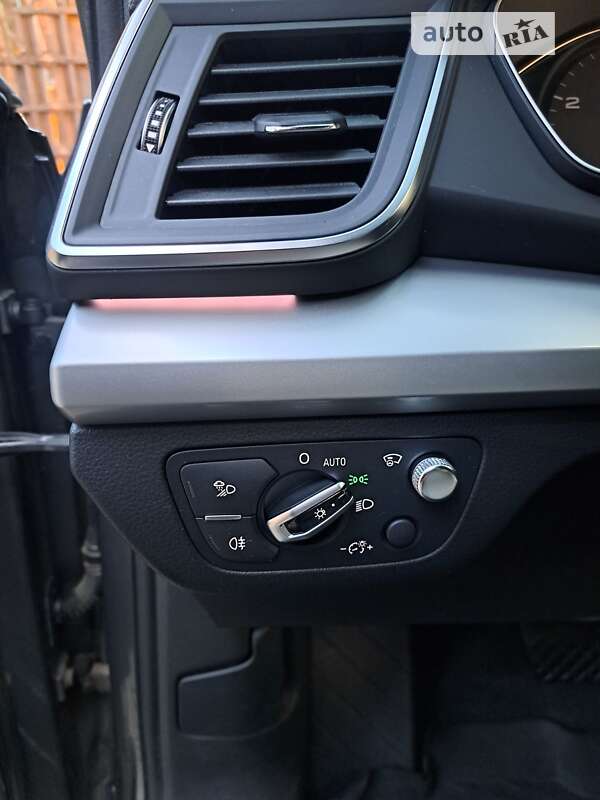 Внедорожник / Кроссовер Audi Q5 2017 в Львове