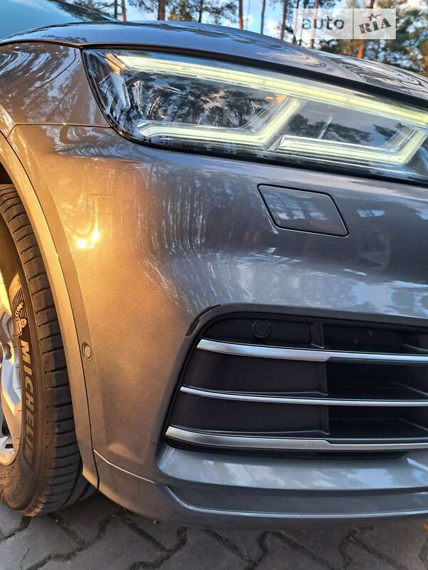 Внедорожник / Кроссовер Audi Q5 2017 в Львове