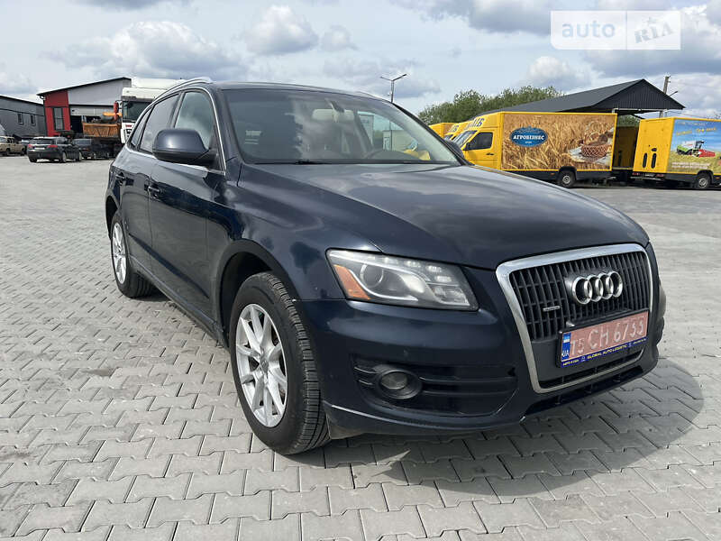 Внедорожник / Кроссовер Audi Q5 2011 в Львове