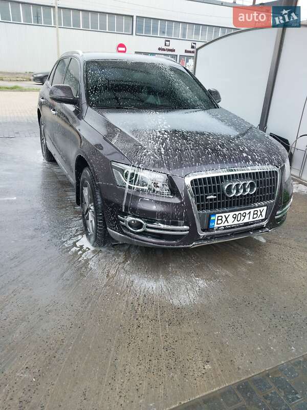 Позашляховик / Кросовер Audi Q5 2011 в Хмельницькому