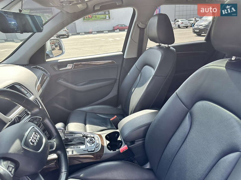 Внедорожник / Кроссовер Audi Q5 2015 в Ивано-Франковске