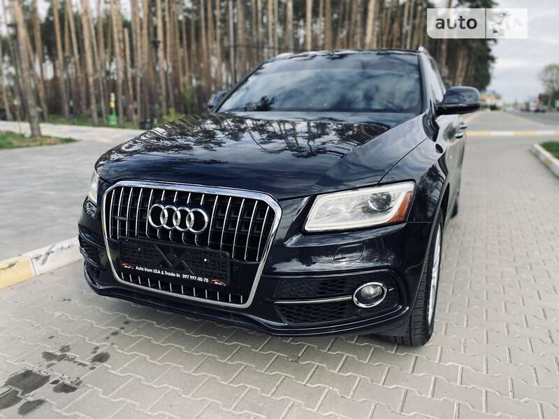 Внедорожник / Кроссовер Audi Q5 2015 в Буче