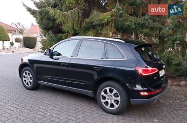 Внедорожник / Кроссовер Audi Q5 2012 в Черновцах