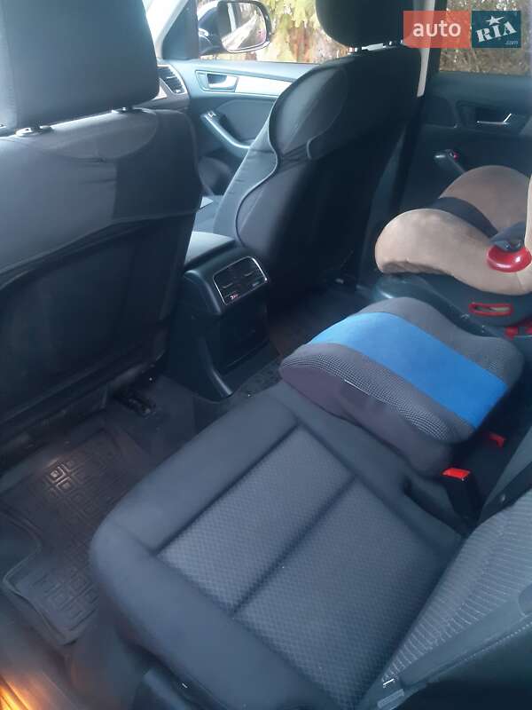 Внедорожник / Кроссовер Audi Q5 2012 в Черновцах