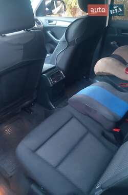 Внедорожник / Кроссовер Audi Q5 2012 в 