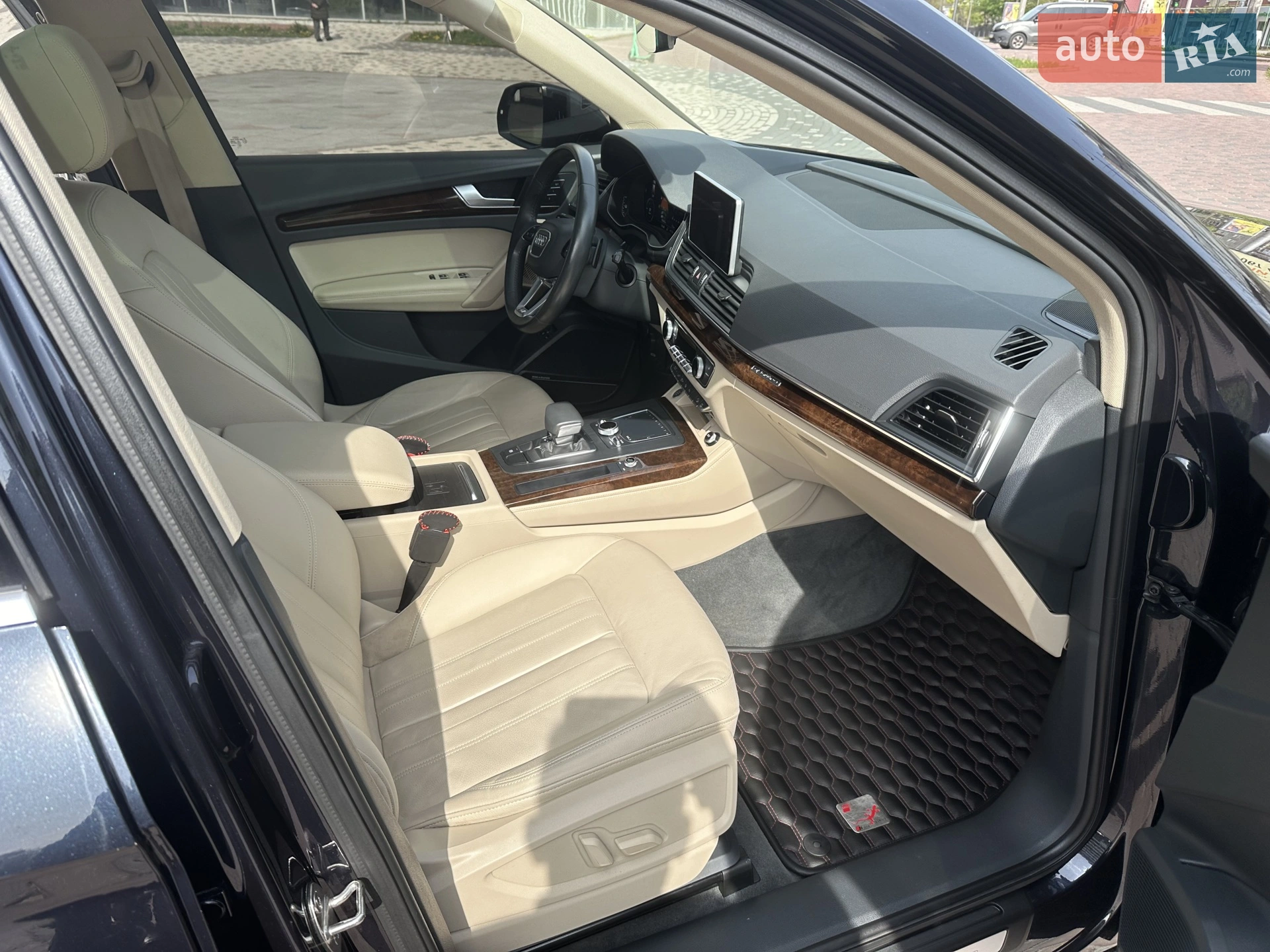 2020 Audi Q5 - мініатюра 26