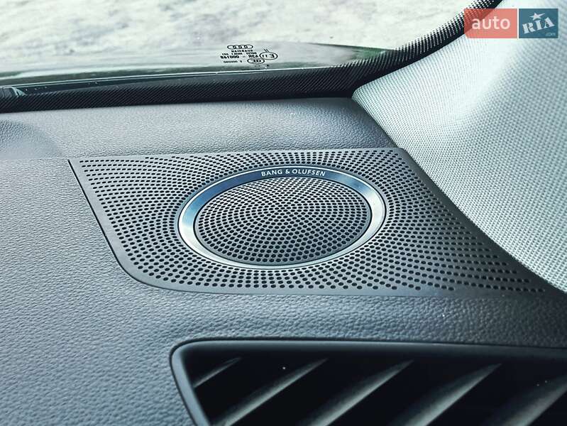 Внедорожник / Кроссовер Audi Q5 2015 в Львове