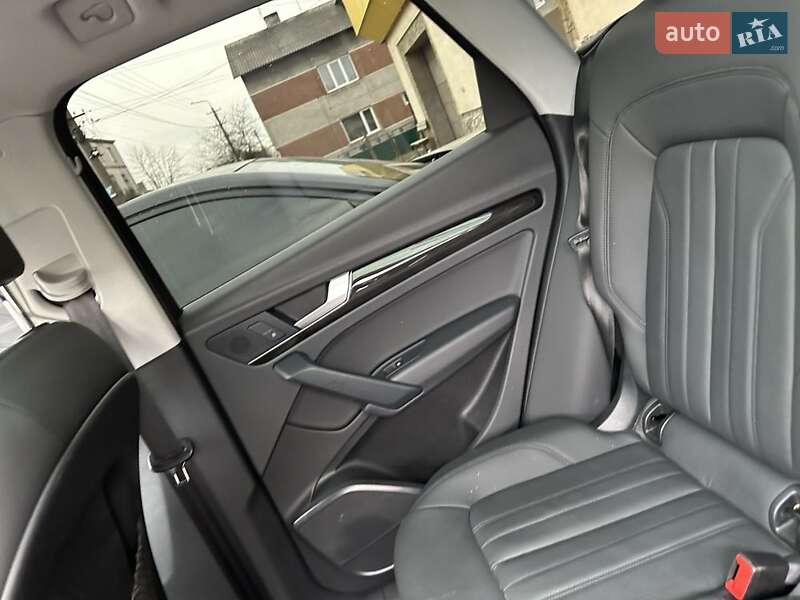Внедорожник / Кроссовер Audi Q5 2019 в Львове