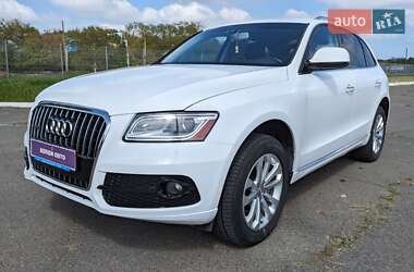 Внедорожник / Кроссовер Audi Q5 2015 в 