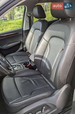 Внедорожник / Кроссовер Audi Q5 2015 в 