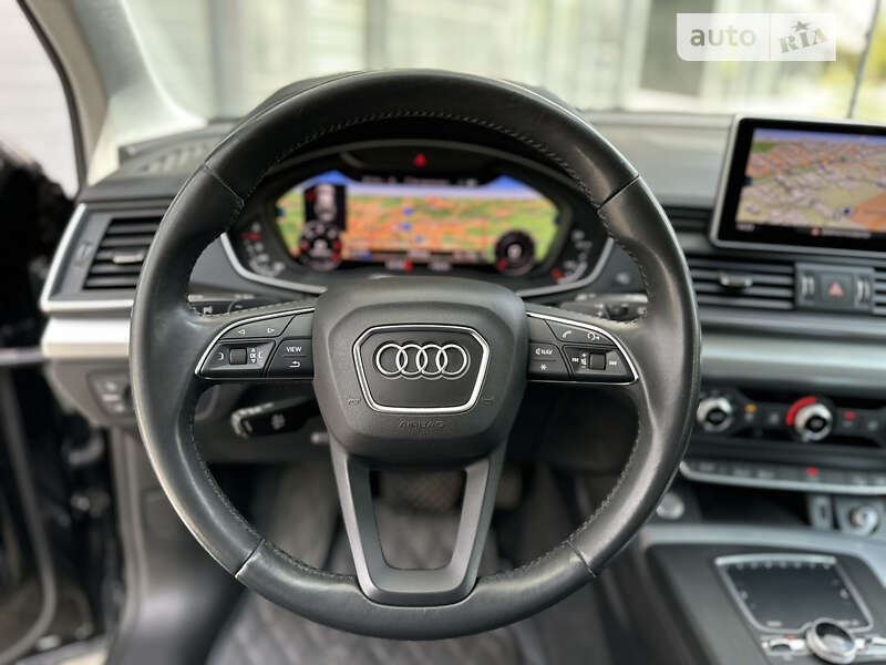 Внедорожник / Кроссовер Audi Q5 2019 в Львове