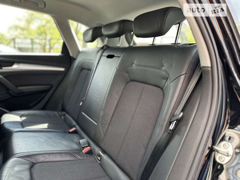 Внедорожник / Кроссовер Audi Q5 2019 в Львове