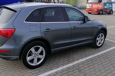 Внедорожник / Кроссовер Audi Q5 2012 в 