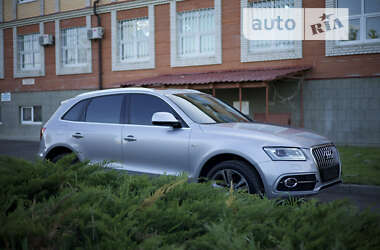 Позашляховик / Кросовер Audi Q5 2016 в Умані