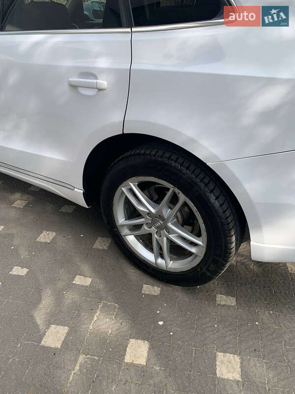 Внедорожник / Кроссовер Audi Q5 2012 в Львове