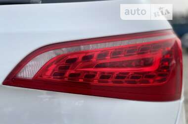 Позашляховик / Кросовер Audi Q5 2011 в Сумах