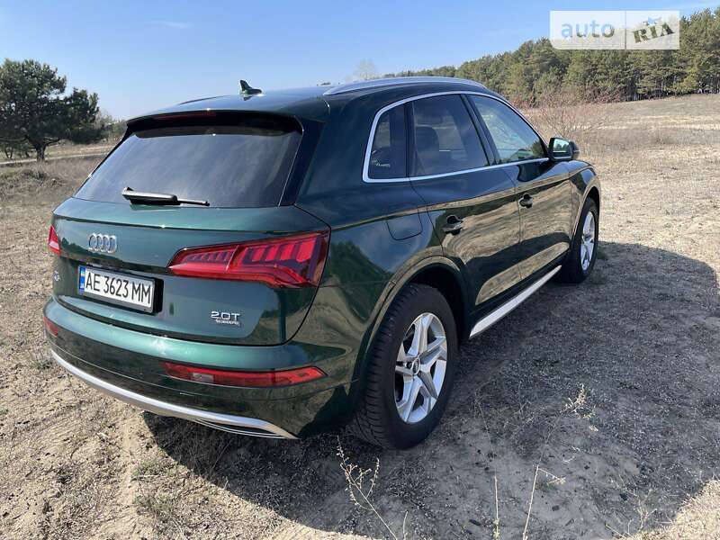 Внедорожник / Кроссовер Audi Q5 2018 в Днепре