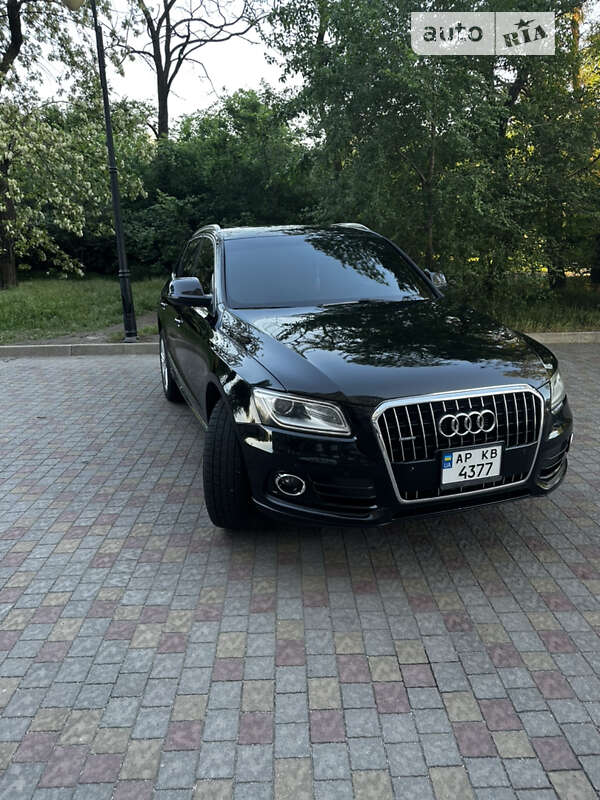 Внедорожник / Кроссовер Audi Q5 2012 в Запорожье