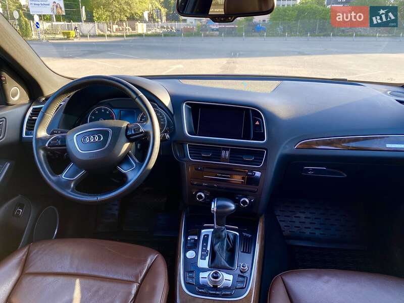 Внедорожник / Кроссовер Audi Q5 2016 в Ивано-Франковске