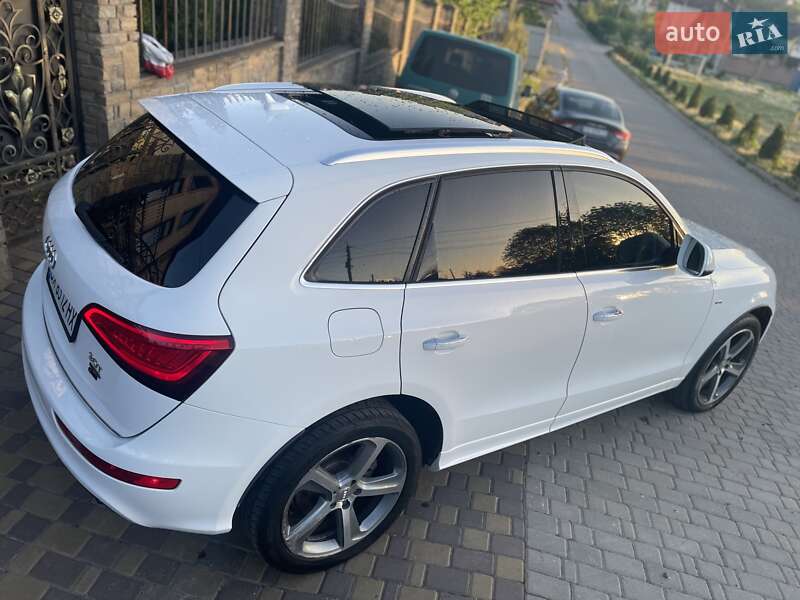 Внедорожник / Кроссовер Audi Q5 2015 в Хмельницком