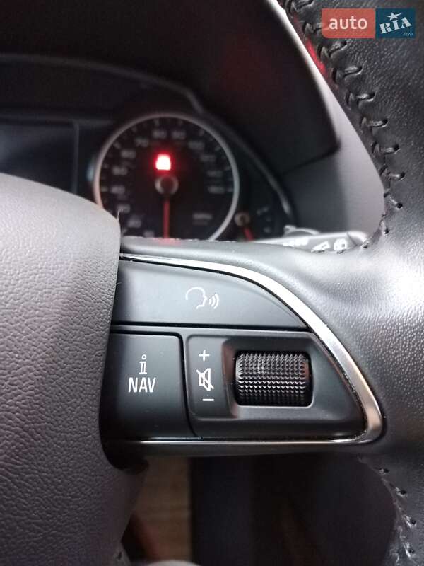 Внедорожник / Кроссовер Audi Q5 2015 в Киеве