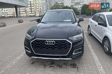 Внедорожник / Кроссовер Audi Q5 2020 в Сумах