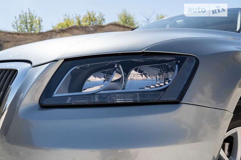 Позашляховик / Кросовер Audi Q5 2011 в Тернополі