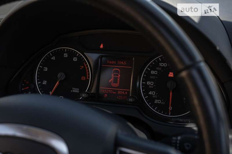 Позашляховик / Кросовер Audi Q5 2011 в Тернополі