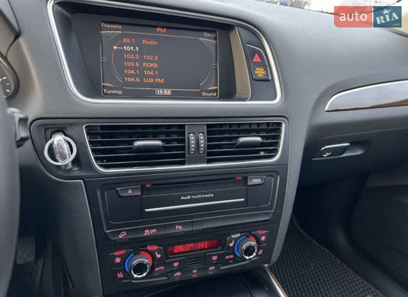 Позашляховик / Кросовер Audi Q5 2011 в Запоріжжі