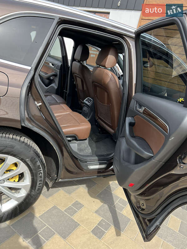 Внедорожник / Кроссовер Audi Q5 2015 в Владимире