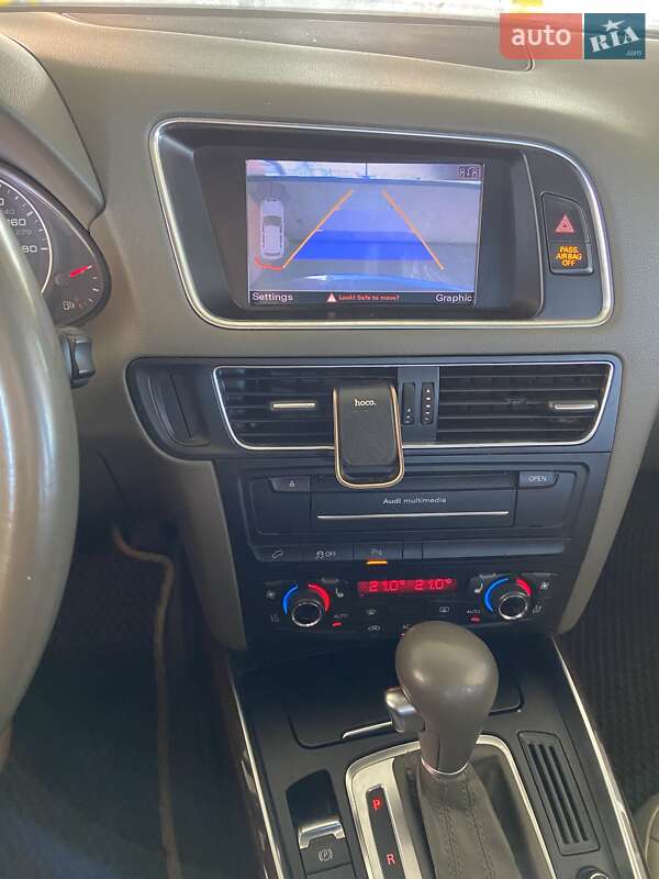 Внедорожник / Кроссовер Audi Q5 2011 в Луцке