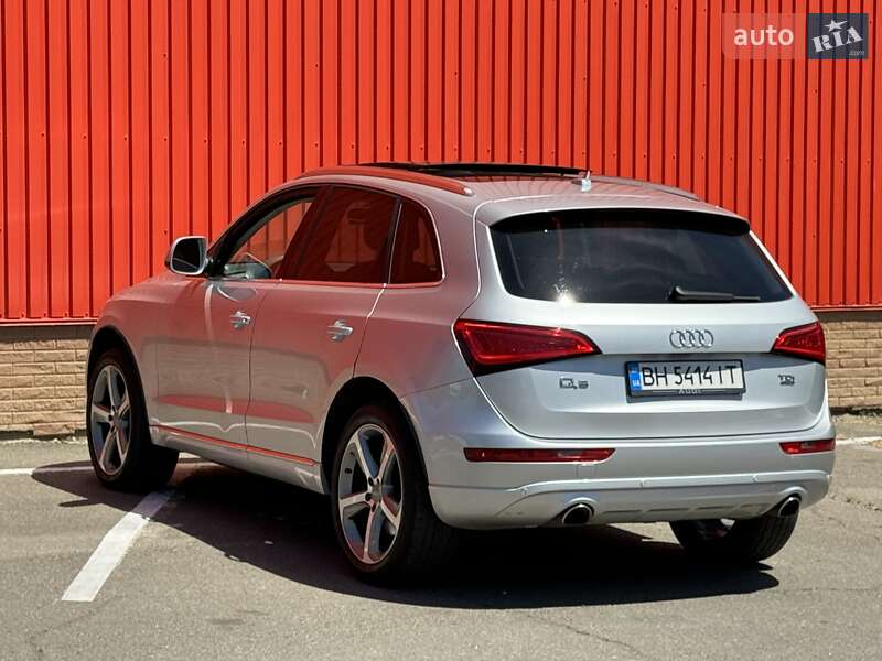 Позашляховик / Кросовер Audi Q5 2014 в Одесі