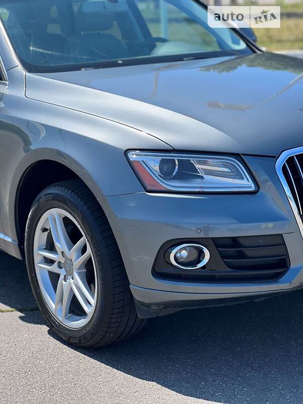 Позашляховик / Кросовер Audi Q5 2015 в Дніпрі