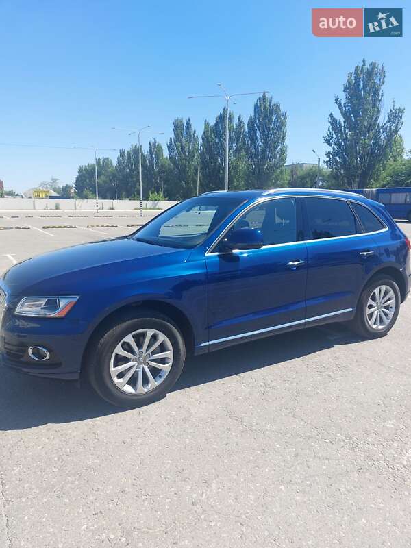 Внедорожник / Кроссовер Audi Q5 2015 в Днепре
