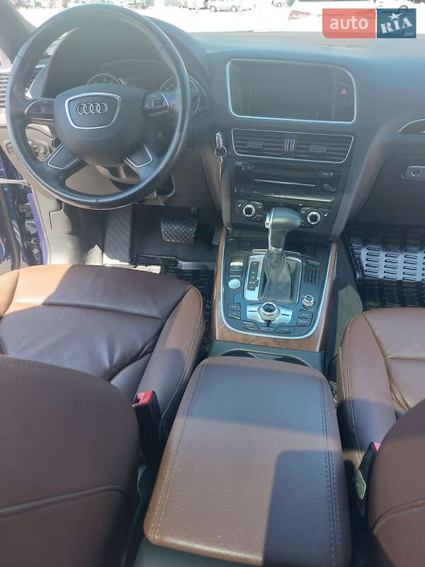 Внедорожник / Кроссовер Audi Q5 2015 в Днепре