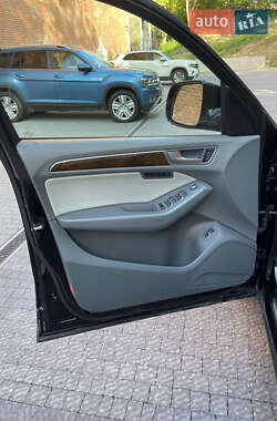 Внедорожник / Кроссовер Audi Q5 2013 в 