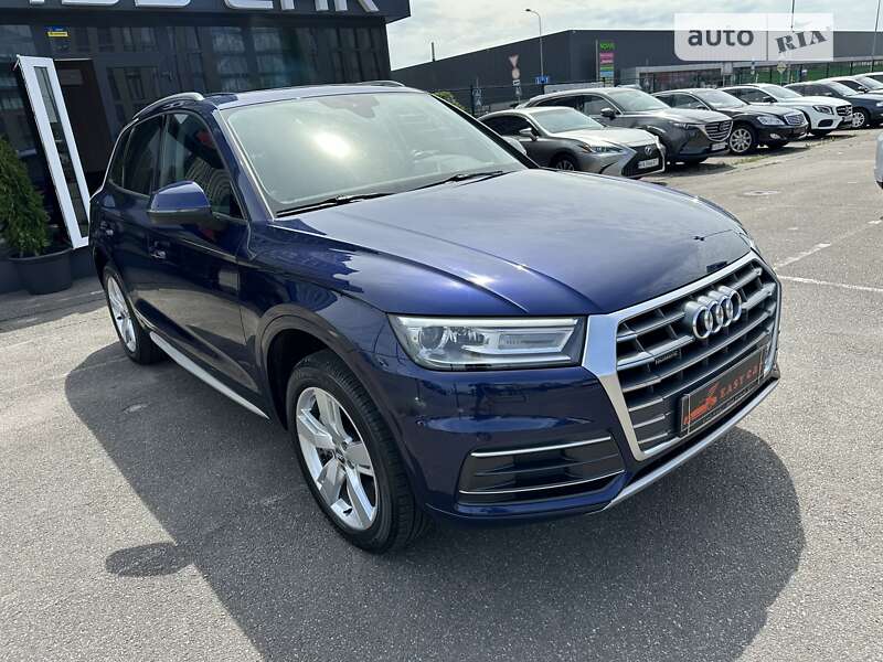 Позашляховик / Кросовер Audi Q5 2017 в Києві