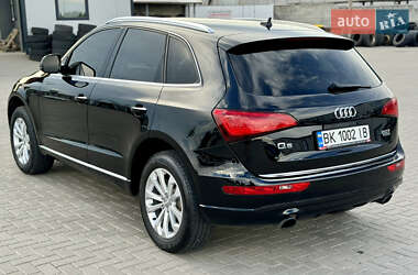 Внедорожник / Кроссовер Audi Q5 2015 в 