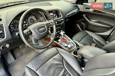 Внедорожник / Кроссовер Audi Q5 2015 в 