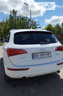Внедорожник / Кроссовер Audi Q5 2009 в Дубно