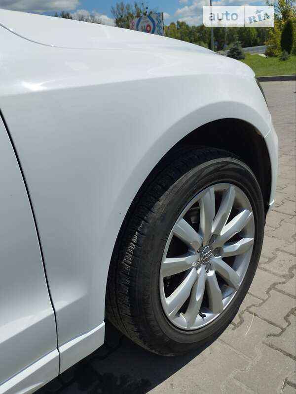 Внедорожник / Кроссовер Audi Q5 2009 в Дубно
