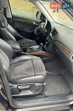 Позашляховик / Кросовер Audi Q5 2016 в 